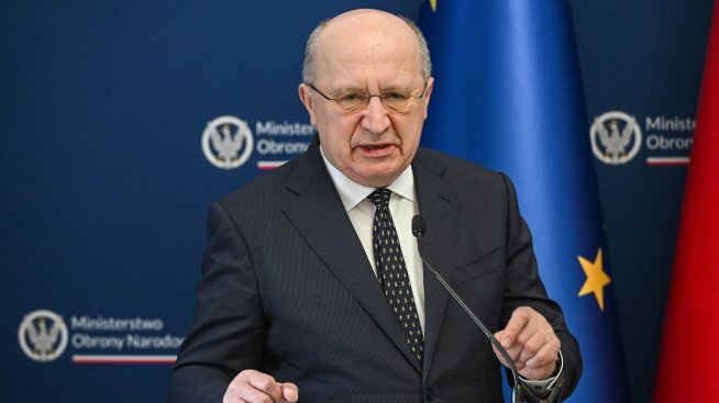 Еврокомисарят по отбраната: ЕС може да пострада от ракетни удари от Иран и руско нападение