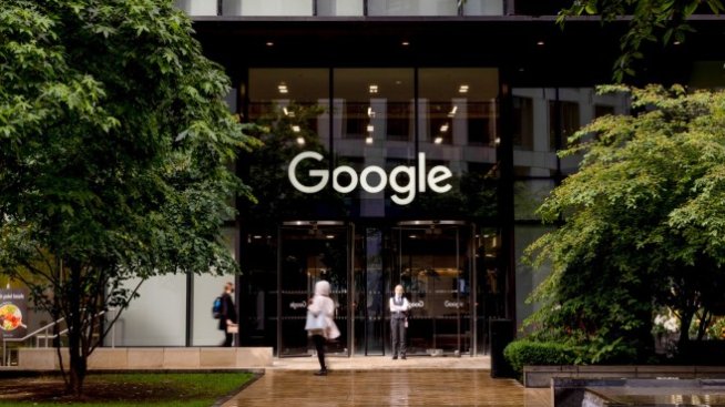 Google заплашва служителите си с уволнение, ако не се ваксинират