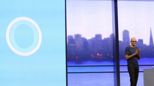 Microsoft нанася двоен удар на мобилния фронт