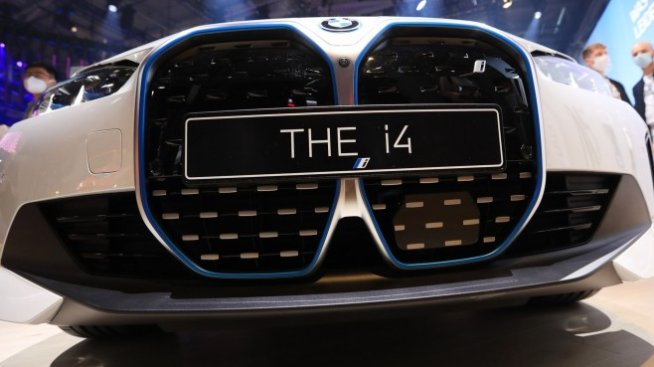 BMW създава хиляди нови работни места в Германия в подкрепа на електромобилите