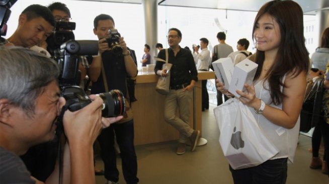 Истерията за iPhone 5 започва