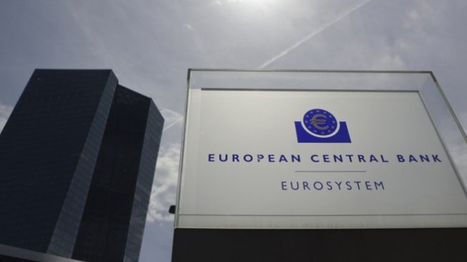 Кредитирането в еврозоната се ускори през април