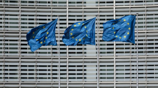 Кои политики ще преразгледа ЕС по пътя към засилване на отбраната?