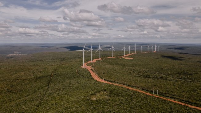 ЕС залага на вятърната енергия в опит да се противопостави на Китай 
