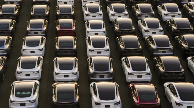 Tesla и Мъск разчитат на облекчената регулаторна рамка на Тексас за роботакситата