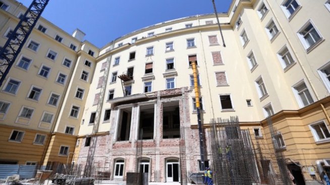 Депутатите ще могат да заседават в нова пленарна зала от септември 2018 г.