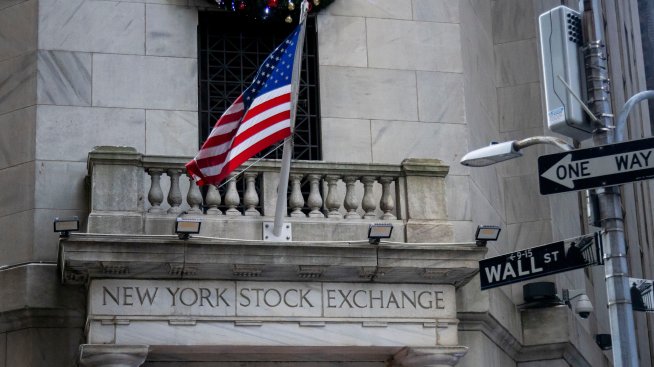 Смекчаването на опасенията от митата на Тръмп тласнаха нагоре щатските индекси