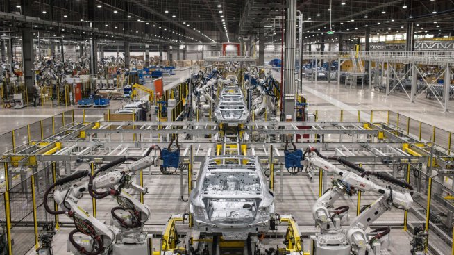 Hyundai откри нов автомобилен завод във Виетнам