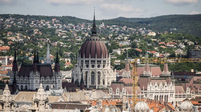 Унгария обеща още отстъпки по върховенството на закона, за да избегне спиране на пари от Брюксел