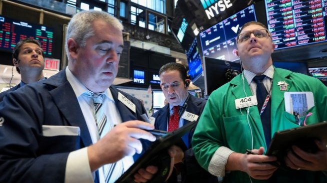 Отчетите на Citigroup и Goldman Sachs натежаха на търговията на Wall Street*