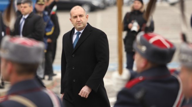 Радев: България не трябва да чака следваща криза за подобряване на сигурността
