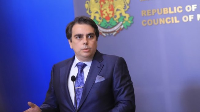 Асен Василев: Борисов е разследван заради щета в бюджета за 556 млн. лв.*