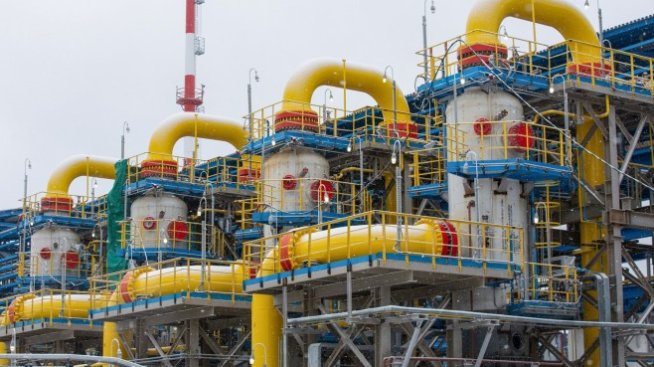 Транзитът на руски газ към Европа намалява и през Словакия