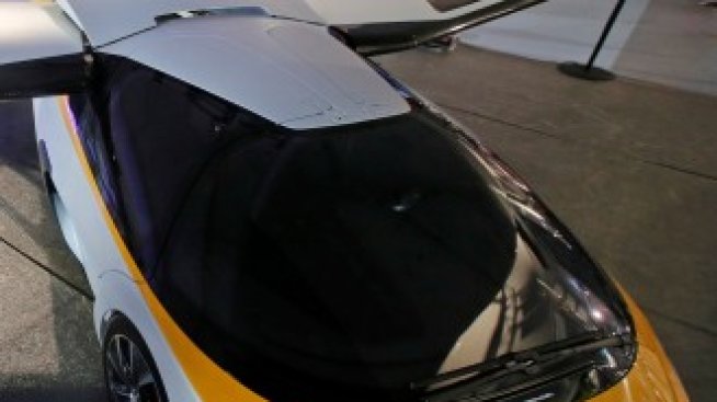 Японците ще използват летящи коли през 2020 г.