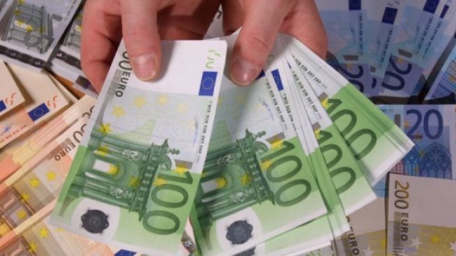 Чуждите инвестиции в България намаляват с близо 60% през януари и февруари