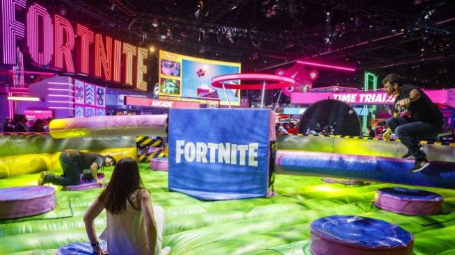 Apple още отказва да върне Fortnite в своя магазин за приложения