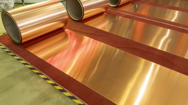 Цената на медта се насочва към най-лошата си седмица от 2022 г. насам