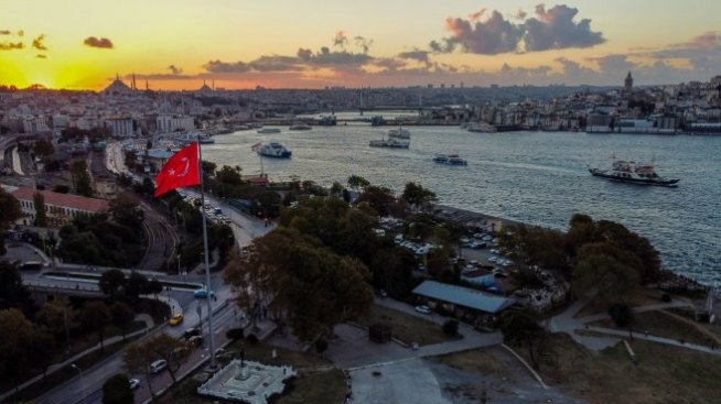 Анкара: ЕС ще се превърне в част от проблема в Източното Средиземноморие