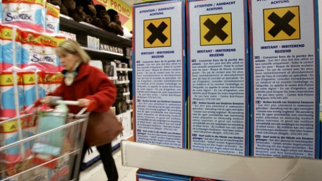 Русия ограничи продажбата на западни почистващи препарати