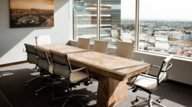 Банкрутите у нас намаляват, но регистрациите на нови бизнеси също