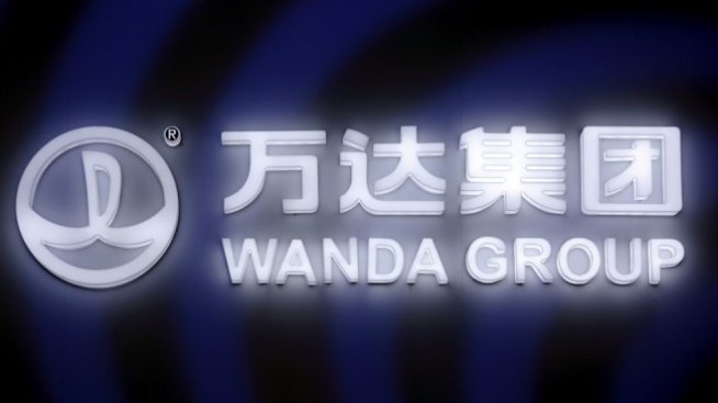 Приходите на Wanda Group спадат за трета година