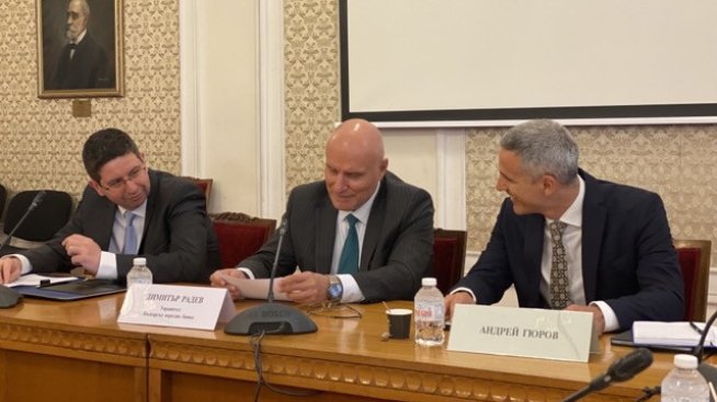 Информирано въвеждане на еврото е във фокуса на кандидатите за подуправители на БНБ