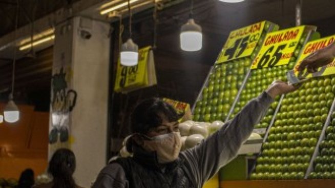 По-скъпият свят, в който живеем, започва да унищожава търсенето от потребителите