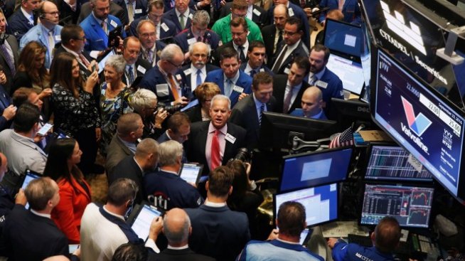 Пазарът на IPO е в застой - само 1087 фирми в света са станали публични през 2016 г.