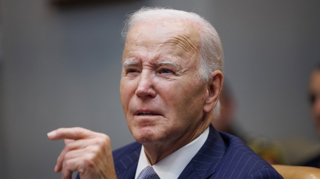 Байдън анулира студентски дългове за още 4,5 млрд. долара