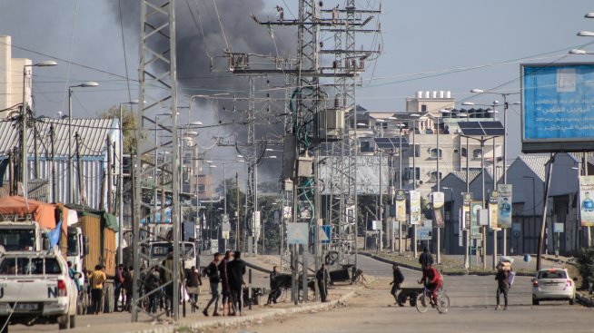 Новият кабинет в Палестина и Израел са изправени пред политическа нестабилност