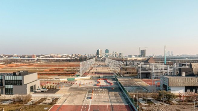 Милано съживява изоставените панаирни площи, вдъхновен от Силициевата долина