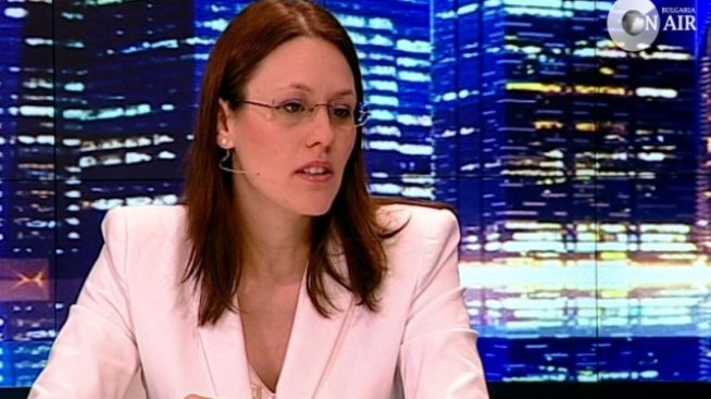 ГЕРБ: Нужна е по-твърда позицията по казуса с българските имигранти 