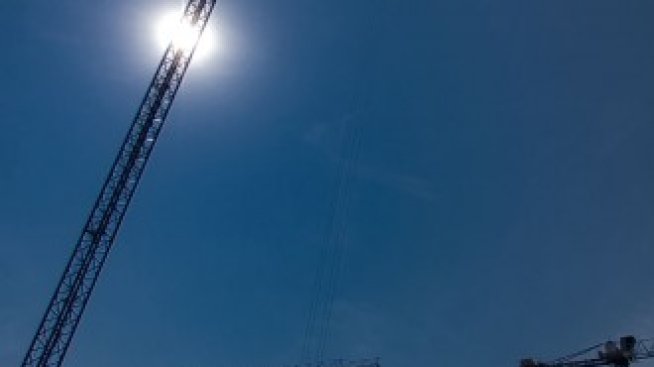 Строителството у нас излезе от зимната летаргия с най-висок годишен ръст от декември