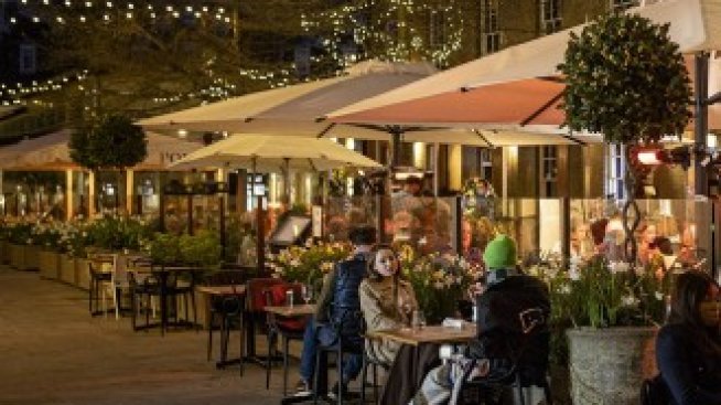 Рааб: Великобритания е близо до повратна точка в борбата с коронавируса