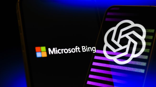 Microsoft&nbsp;вкара изкуствения интелект на OpenAI в търсачката Bing и уеб браузъра Edge