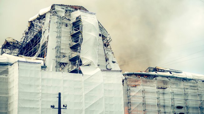 Защо исторически сгради продължават да горят при ремонти?