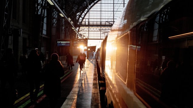 Една трета от германските фирми планират да съкратят работни места през 2025 г.