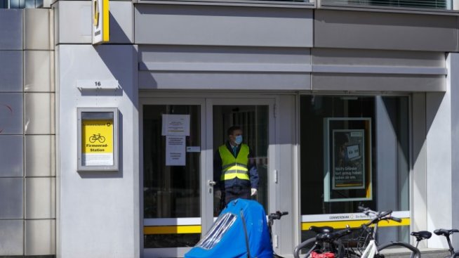 S&P понижи рейтинга на Commerzbank 