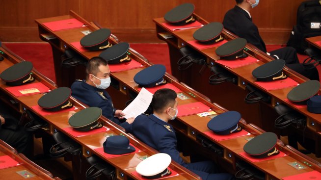 Поколението на реформаторите в Китай се оттегля