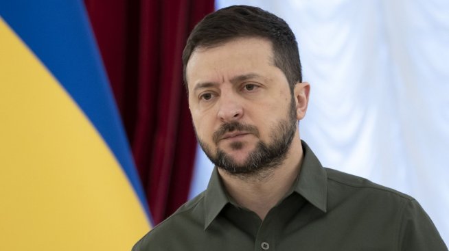 Зеленски: Не трябва да има табута за доставките на оръжия за Украйна