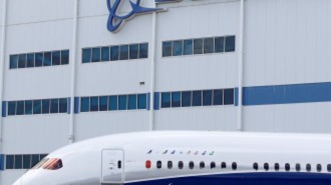 За първи път приходите от продажби на Boeing надхвърлиха 100 млрд. долара