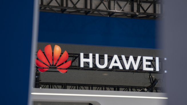 Huawei записа близо 118% ръст на печалбата за последните три тримесечия