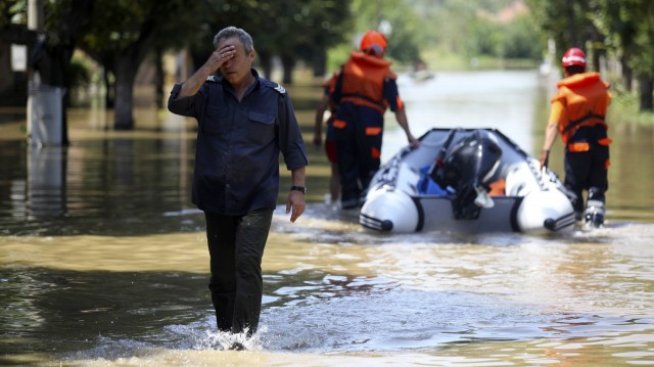 Помощ при бедствия - само за лицата с доходи под линията на бедност