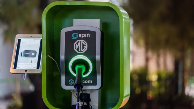 Индийски щат ще изгражда с бизнеса мрежа от зарядни станции за електромобили