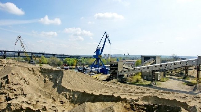 Дунавски драгажни предприятия протестират срещу увеличени такси