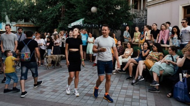 Един печели, друг губи: Грузия се възползва от изтичането на мозъци от Русия