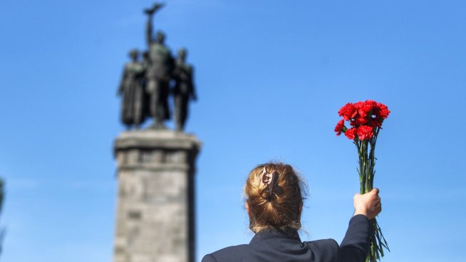 Столичният общински съвет с първа стъпка за преместването на Паметника на съветската армия