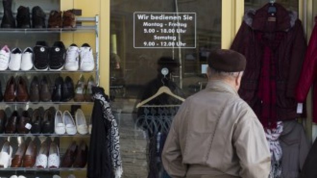 Търговията на дребно във Великобритания отчита спад от 0,6% през декември