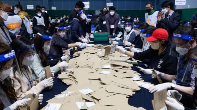 Кандидатът на опозицията Юн Сук-йол спечели президентските избори в Южна Корея