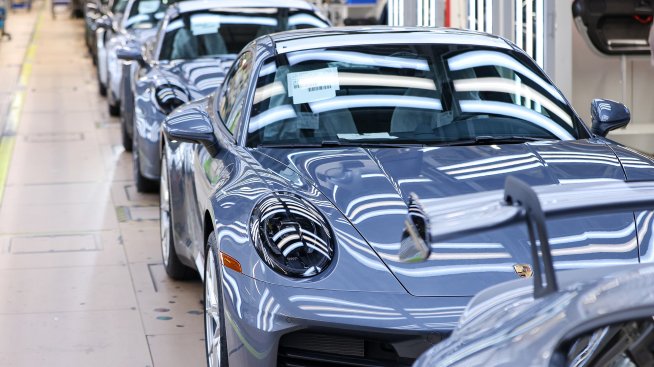 Porsche записва най-мрачното първо полугодие при продажбите от 2020 г. насам